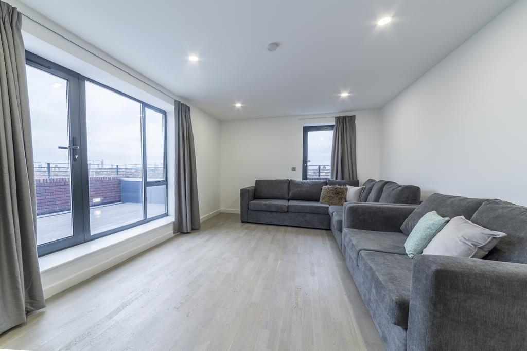 Canning Town Stratford Apartments Лондон Екстер'єр фото