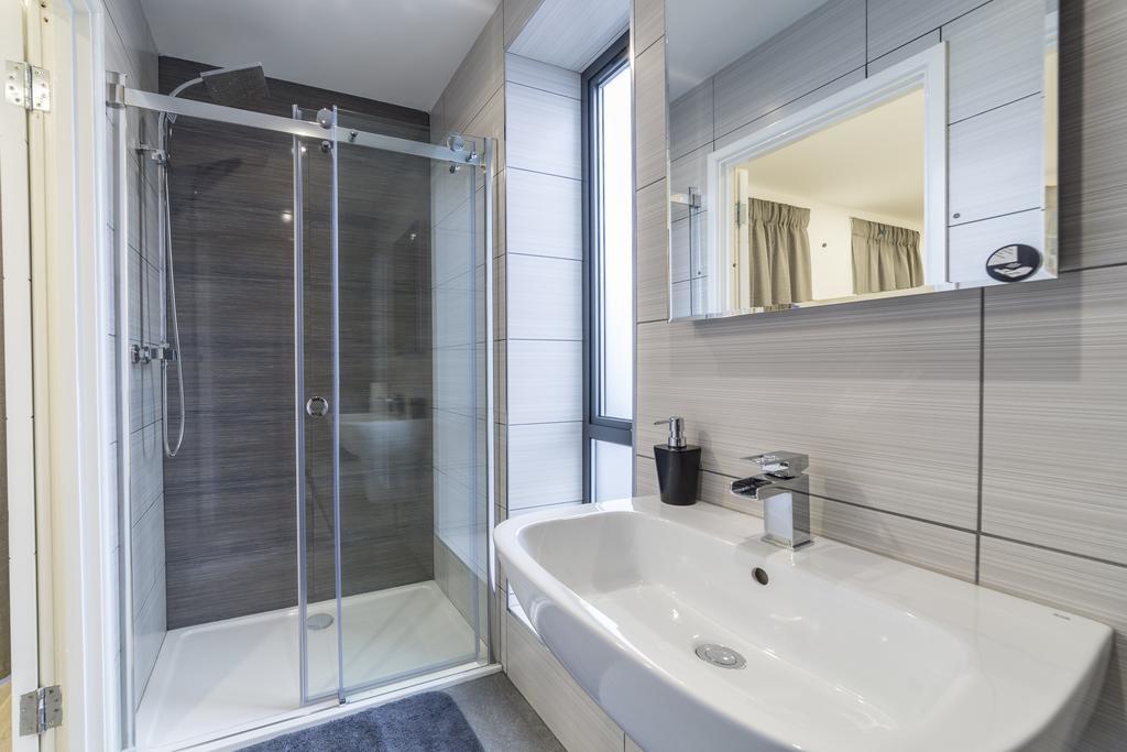 Canning Town Stratford Apartments Лондон Екстер'єр фото