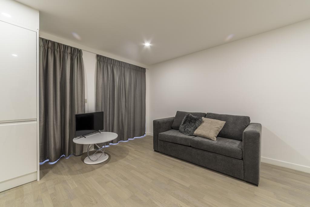 Canning Town Stratford Apartments Лондон Екстер'єр фото