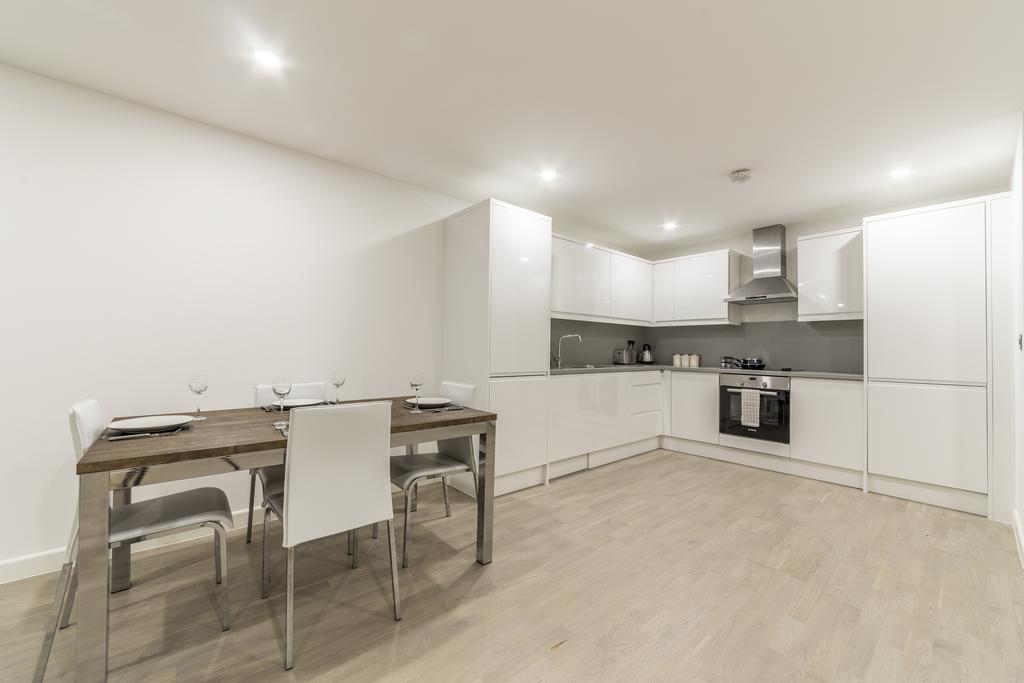 Canning Town Stratford Apartments Лондон Екстер'єр фото